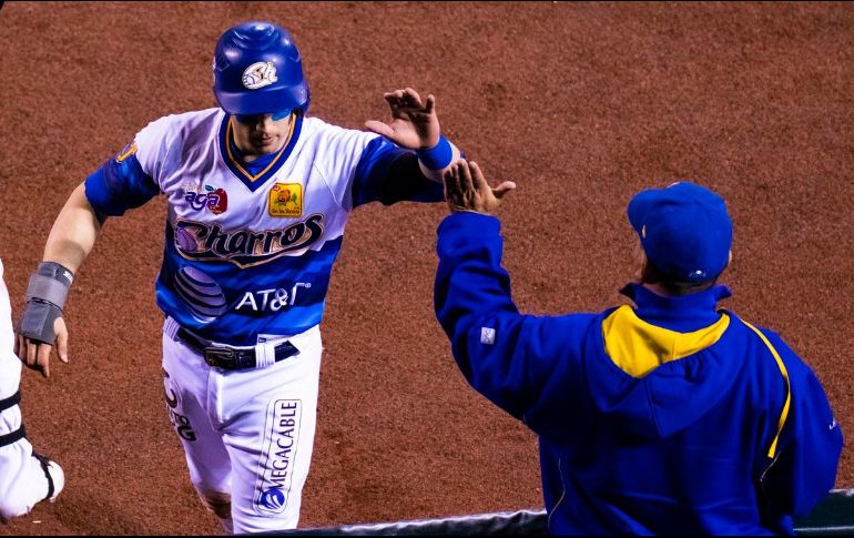 El conjunto tapatío tratará de hilvanar su segunda victoria de manera consecutiva en el camino a la Serie del Caribe, a efectuarse en Barquisimeto, Venezuela, del 2 al 8 de febrero venidero. TWITTER / @charrosbeisbol