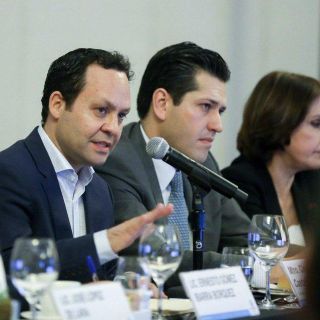 Clemente Castañeda critica "tibieza" y "menosprecio" de AMLO a Jalisco por desabasto