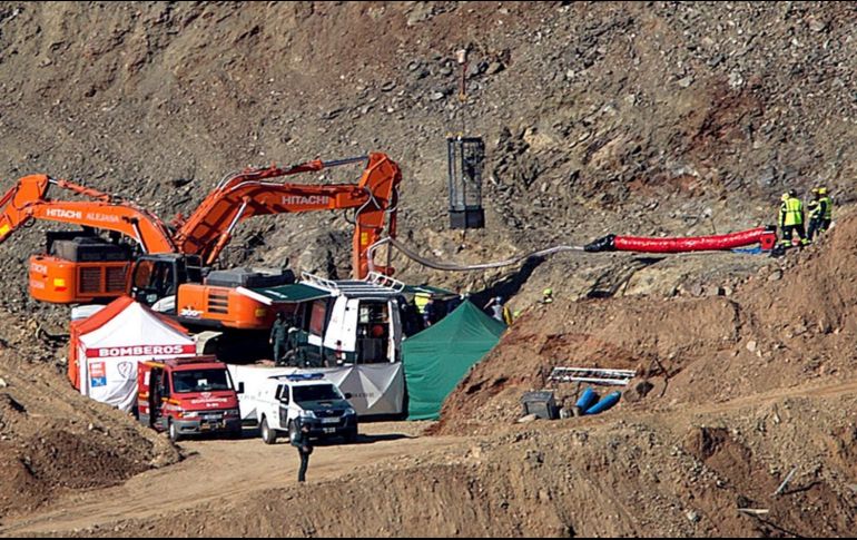 La Brigada de Salvamento Minero desplazada desde Asturias ha comenzado sus trabajos para entrar en el túnel para rescatar a Julen. EFE/D. Pérez