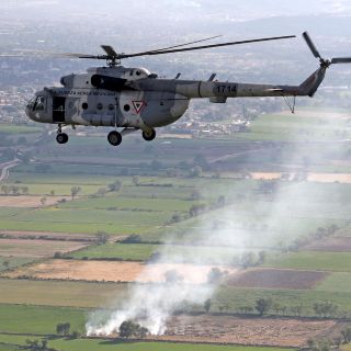 Presuntos huachicoleros agreden a militares en Estado de México