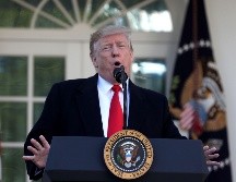 El mandatario dice que reabrirán hasta el 15 de febrero los departamentos del gobierno federal que llevan cerrados más de un mes. AFP / A. Edelman