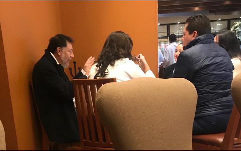 A través de sus redes sociales, Gerardo Fernández Noroña es asiduo a compartir momentos entre sus seguidores. TWITTER / @kinzunza2