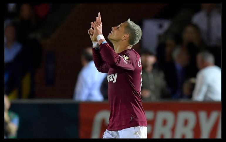 Javier Hernández. Aún quedan días para saber si se concreta su pase a la Liga española. TWITTER/@WestHamUtd