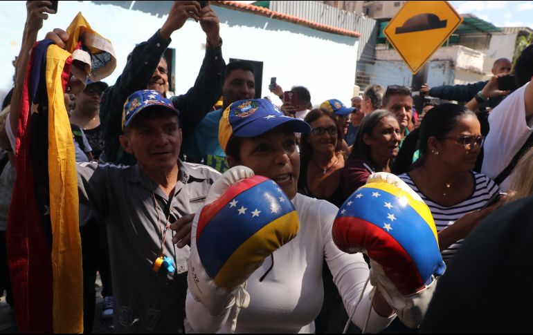 Previamente a España, Francia y Alemania, que emitieron comunicados similares este sábado, Estados Unidos y una docena de países latinoamericanos han reconocieron a Guaidó como presidente. EFE/ M. Gutiérrez