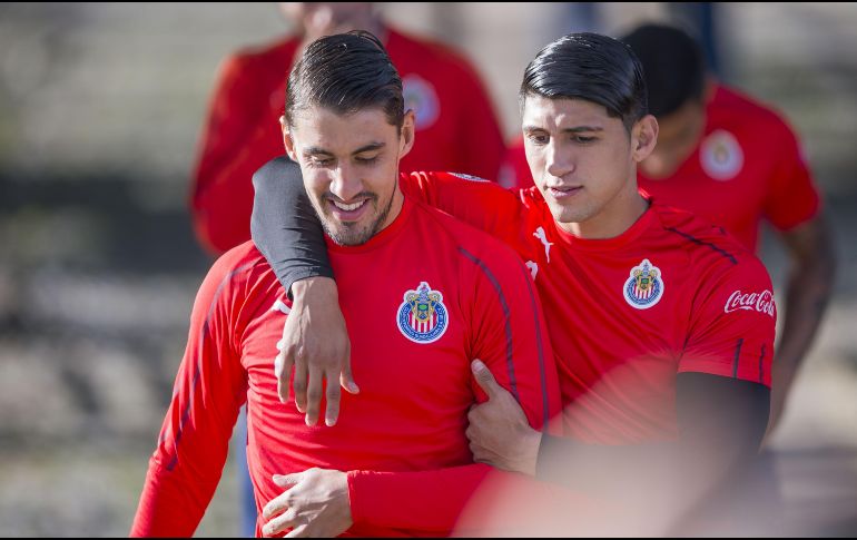 Van Rankin (I) en la defensa y Pulido (D) en la delantera son dos de los pilares de las Chivas de José Saturnino Cardozo. MEXSPORT/ARCHIVO