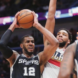 Aldridge se enciende en triunfo de Spurs