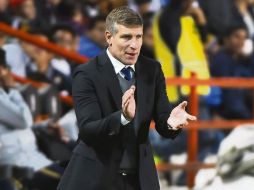 El argentino debutó con una victoria que es oxígeno puro para los Tuzos. MEXSPORT