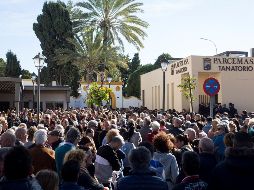 Julen fue enterrado al lado de su hermano Oliver, que murió en 2017 tras una crisis cardiaca. EFE / D. Pérez