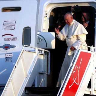 El Papa se despide de Panamá, emprende retorno