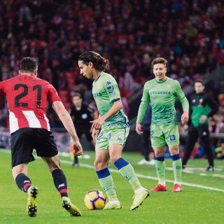 Lainez fue titular en la derrota del Betis