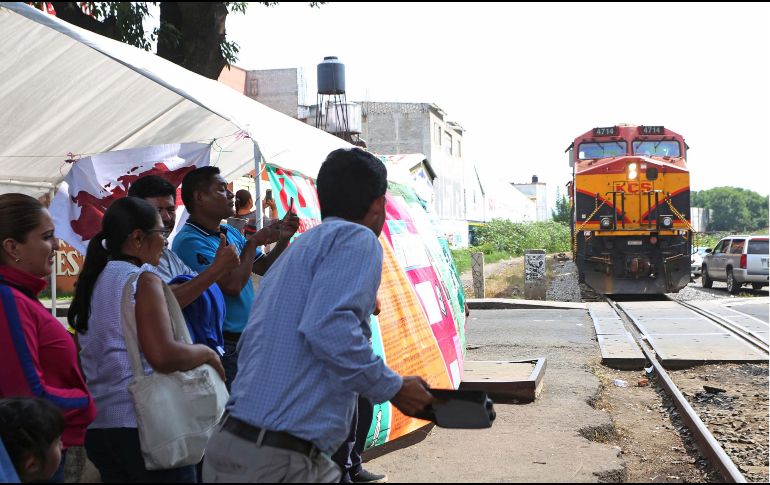 “La obstrucción de las vías férreas, frena la importación de carburantes de otros países principalmente de EU”, señaló Lourdes Miranda, directora de Relaciones Institucionales de Ferromex. SUN/Archivo