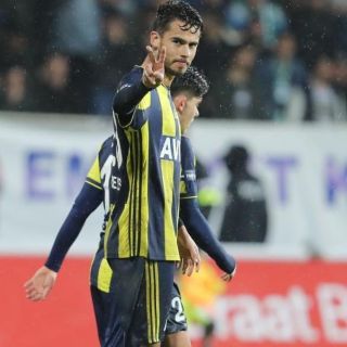 Betis buscaría fichar a Diego Reyes, señalan medios turcos