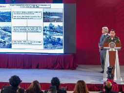 Durante su conferencia de prensa, López Obrador dice que demostrará que gracias a la estrategia se ha disminuido el robo de combustible. NTX / J. Pazos