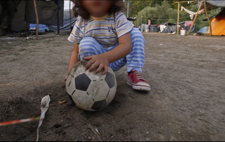 ''Usar el poder del futbol para alimentar el cambio social y la educación es nuestro interés común'', señaló Gianni Infantino, presidente de la FIFA. AP / ARCHIVO