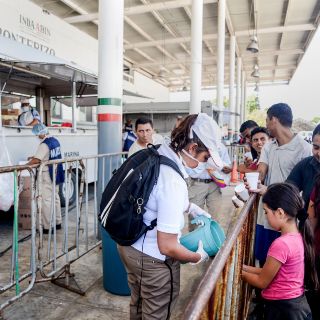 EU inicia entrega de migrantes a México por puertos fronterizos