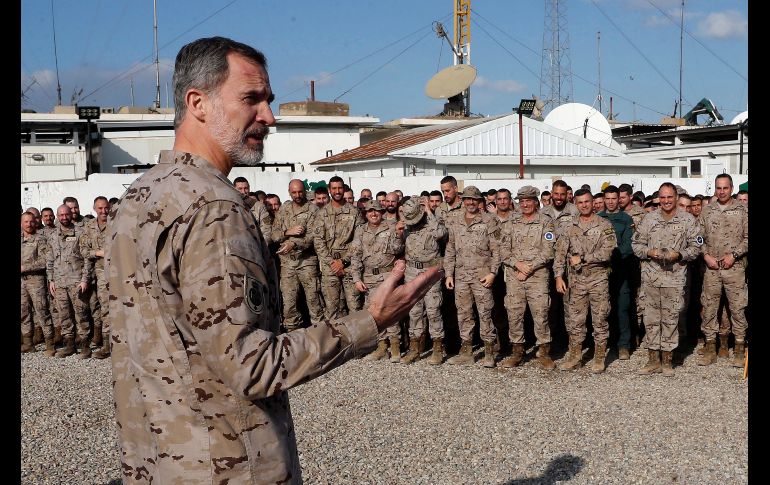El rey Felipe VI visita a la base 