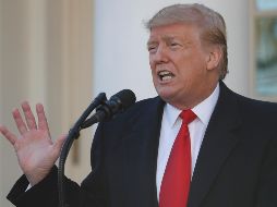 Trump calificó de “ingenuos” a los servicios de inteligencia de EU, después de que los jefes de las principales agencias lo contradijeran en temas de política exterior. AP/J. Martin