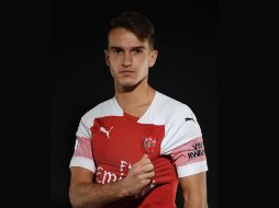 Suárez llega al Arsenal en calidad de préstamo, después de que el jugador y el club blaugrana hayan llegado a un acuerdo que renovó su contrato hasta 2021. ESPECIAL / arsenal.com