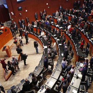 Senadores reciben propuesta para comisionados de la Cofece y del IFT