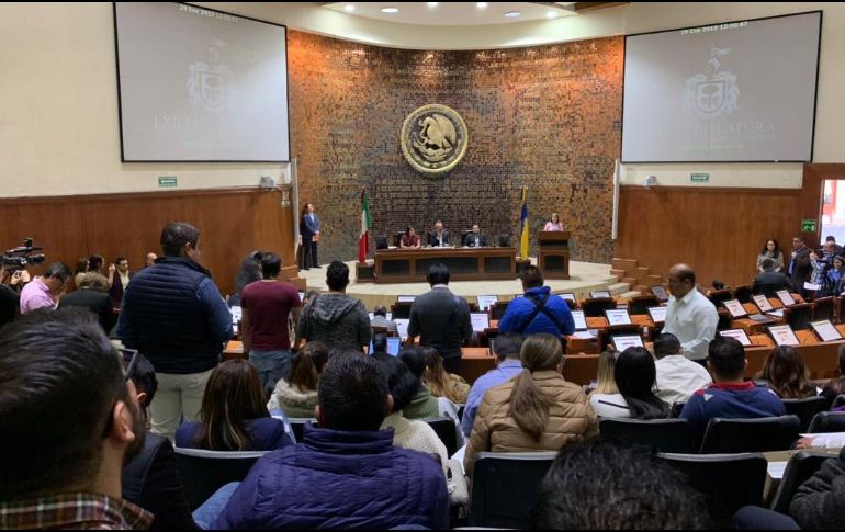 La legisladora comentó que analizan las alternativas que tienen para dar trámite a los asuntos que recibieron rezagados. TWIITER/ @LegislativoJal