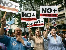 Marchas. Ciudadanos muestran su inconformidad contra el gobierno de Maduro.