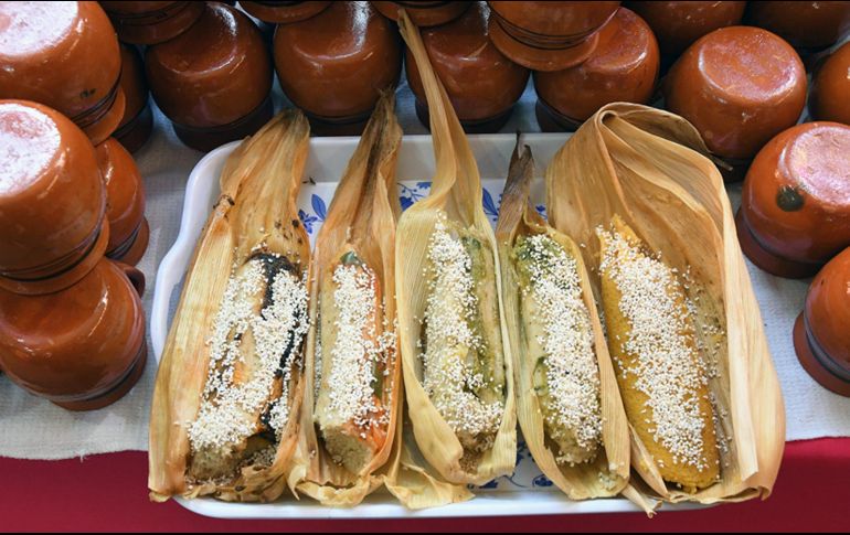 Rojos, verdes, de dulce, de mole, de camarón o de frijol, son algunas de las más de 500 variedades de tamales que hay en México y que se disfrutarán este 2 de febrero en el Día de la Candelaria. NTX / ARCHIVO
