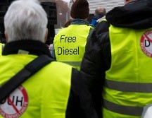 La semana pasada, durante una manifestación que contaba con poco más de un millar de personas, el partido de extrema derecha AfD había intentado sin éxito asociarse al movimiento de Sakkaros en favor del diésel. AFP/ T. Kienzle