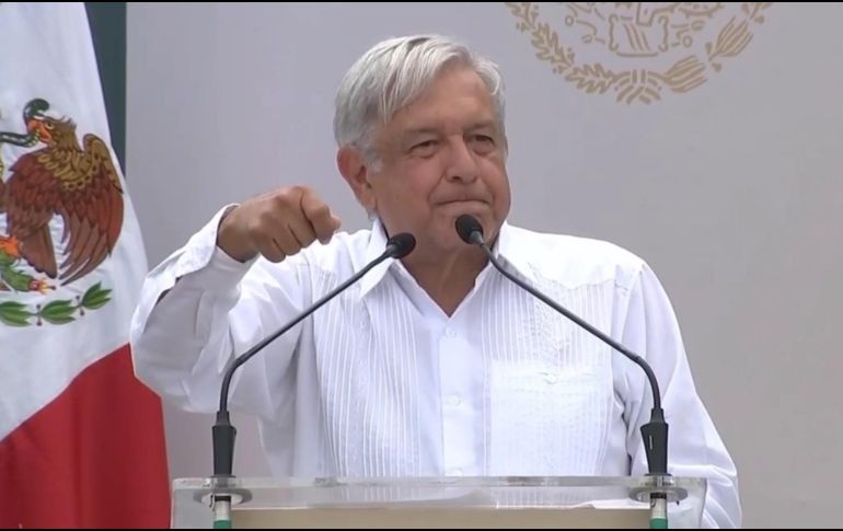 López Obrador advierte que en su gobierno se acabó el 