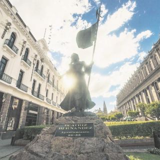 Una ciudad refundada sin las mujeres