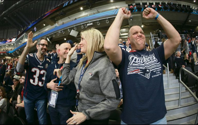 Los seguidores de los Patriots festejaron enérgicamente el sexto título de su equipo después de la victoria de ayer sobre los Rams de Los Ángeles, por lo que la celebración en Boston ya se saborea desde estos momentos. AP / C. Riedel