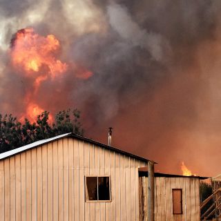 Incendios forestales en el sur de Chile dejan dos muertos