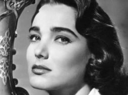 El nombre verdadero de la actriz es Betty Adams y nació el 17 de octubre de 1926 en Waterloo. ESPECIAL / julieadams.biz