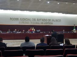 También instruyó a iniciar las gestiones correspondientes para entregarle el haber de retiro, lo cual fue aprobado por mayoría. EL INFORMADOR/ S. Blanco