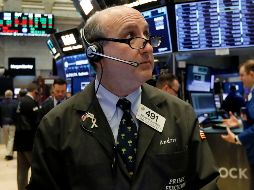 El índice industrial Dow Jones inicia la jornada con una pérdida de 36.30 puntos (-0.14 por ciento) al situarse en 25 mil 375.22 unidades. AP / R. Drew