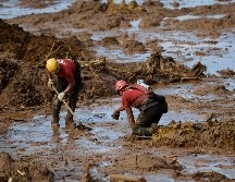 Según rescatistas, ya han sido identificados 134 fallecidos por la ruptura de un dique el pasado 25 de enero. AFP / ARCHIVO