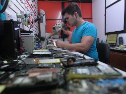 Este sector genera 800 mil empleos y alcanza una facturación de 444 mil 379 millones de pesos anuales. EL INFORMADOR/ARCHIVO