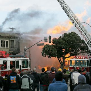 Explota tubería de gas en San Francisco