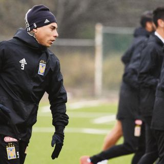 Vargas y Pizarro, en duda ante Veracruz 