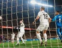 El disparo de Malcom descansó en las redes, luego de una jugada que incluyó un balón al palo. El gol significó el empate del Barcelona. AP