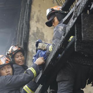 Nueve personas mueren en un incendio en Manila