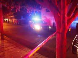 Fue un disparo de arma de fuego con el que los policías lo hirieron, pero al llegar los paramédicos el sujeto ya había muerto. EL INFORMADOR / ARCHIVO