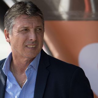 Siboldi no se raja con los Tiburones