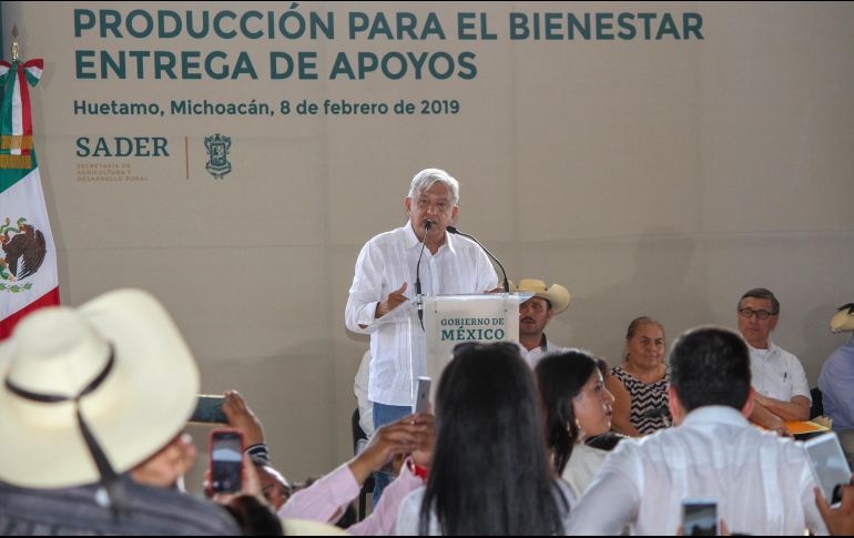 El presidente Andrés Manuel López Obrador encabezó la entrega de apoyos de Producción para el Bienestar en Michoacán. NTX/A. Rodríguez