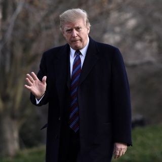 Trump goza de "muy buena salud", informa su médico