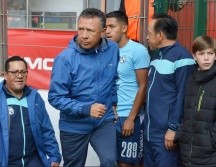 Octavio Becerril se quedará como parte del cuerpo técnico de José Luis Sánchez Solá en su nueva etapa al frente del Puebla. TWITTER/picasbecerril