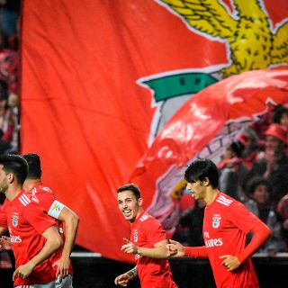 El Benfica golea 10-0 y se acerca al Porto