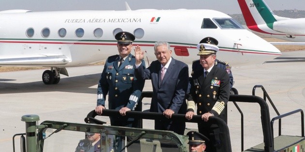 Subastar&aacute;n aeronaves para financiar a la Guardia Nacional