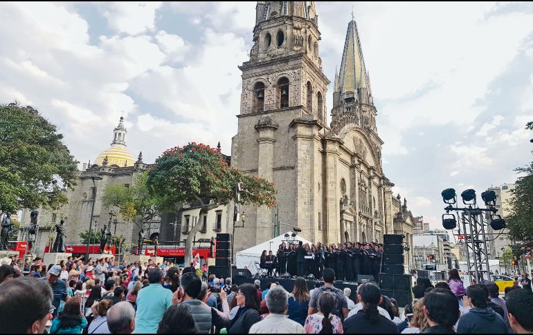 Presentación del Coro de la Orquesta Sinfónica Infantil y Juvenil de Guadalajara en el Paseo Alcalde. EL INFORMADOR/E. Barrera