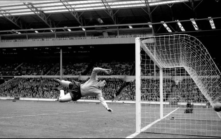 Banks pasó a la historia por una maravillosa atajada ante el mítico Pelé en el Mundial de México 1970. AP / ARCHIVO