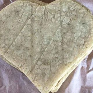 Tortillas con forma de corazón se vuelven virales en redes